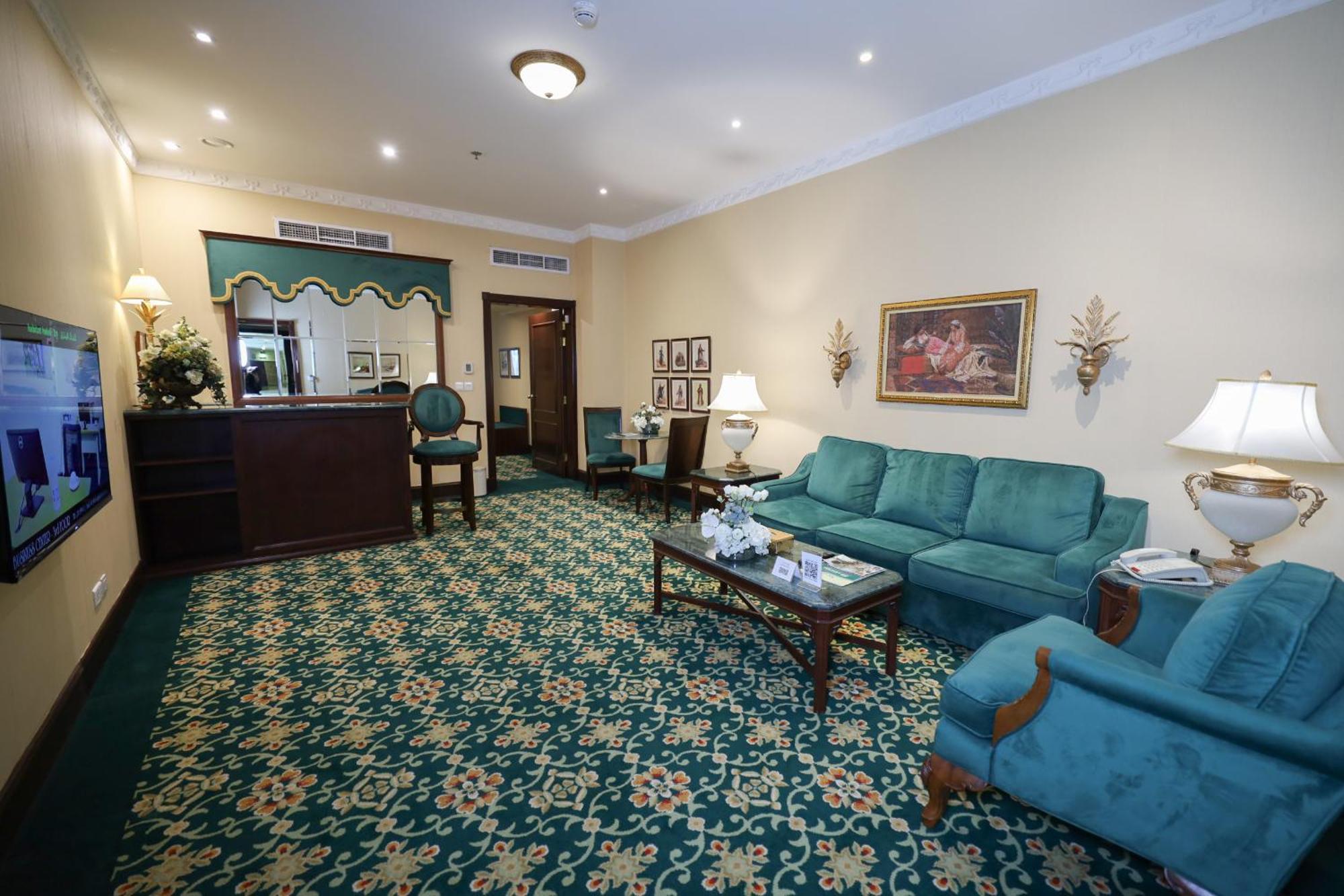 Habitat All Suites, Al-Khubar Exteriér fotografie A suite at the hotel