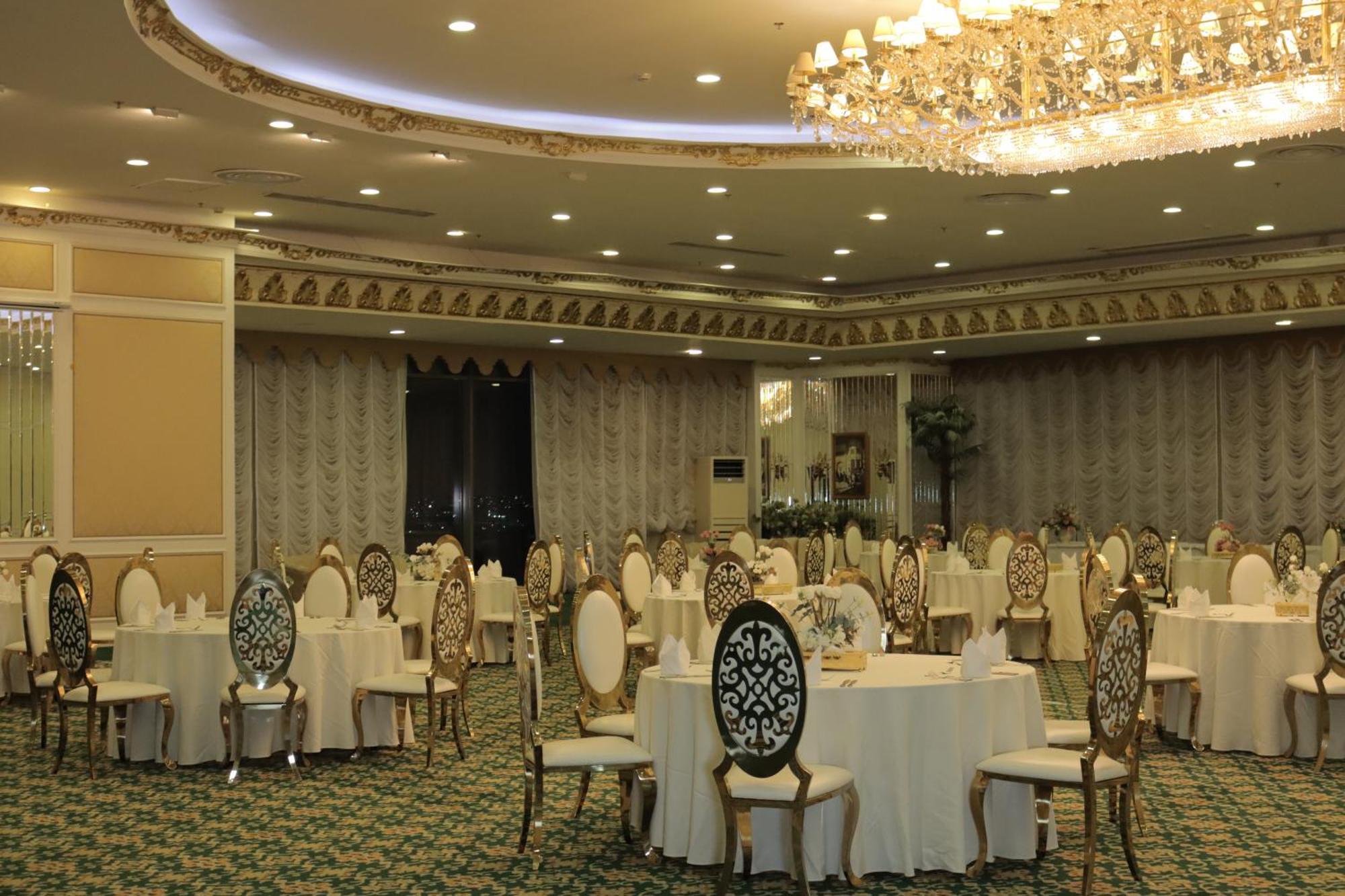 Habitat All Suites, Al-Khubar Exteriér fotografie The ballroom